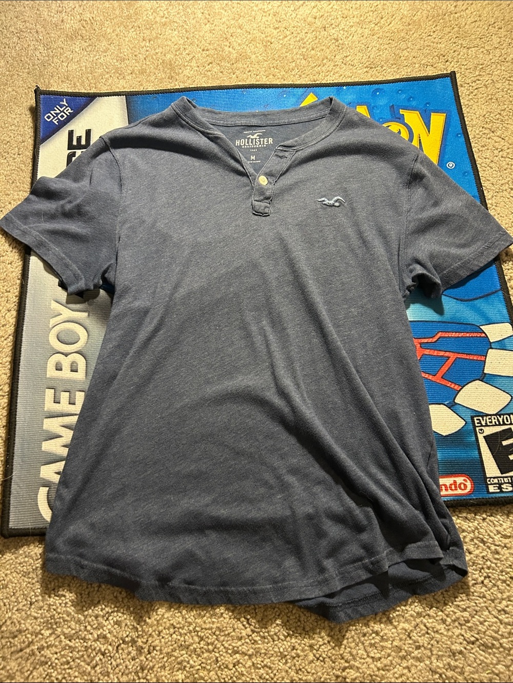 Hollister Men’s Short Sleeve Henley Tee — Dark Blue